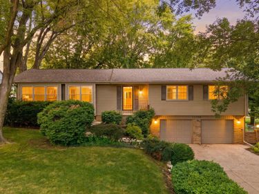 12356 Westover Road, Omaha, NE 68154