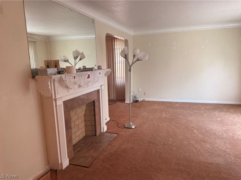 16803 Eldamere , Cleveland, OH 44128 Photo 12