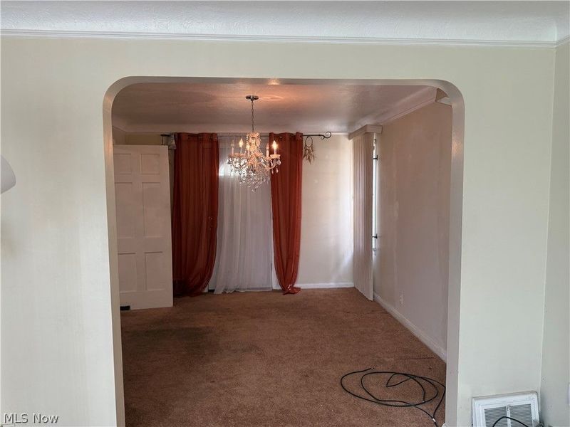 16803 Eldamere , Cleveland, OH 44128 Photo 14