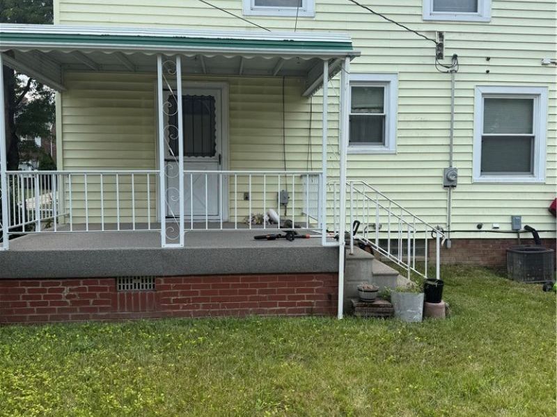 16803 Eldamere , Cleveland, OH 44128 Photo 2