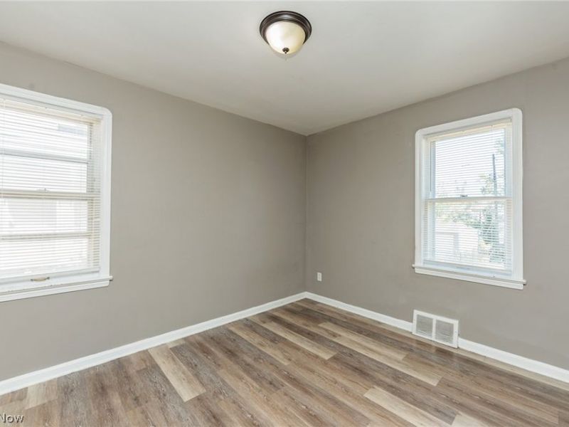 5239 E 115th Street, Garfield Heights, OH 44125 Photo 12