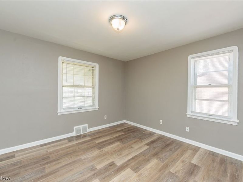 5239 E 115th Street, Garfield Heights, OH 44125 Photo 14