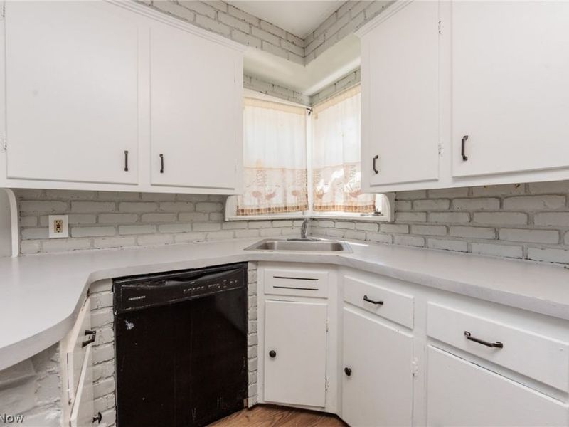 5239 E 115th Street, Garfield Heights, OH 44125 Photo 25