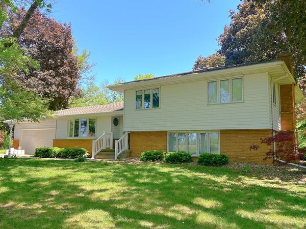 5 N Acres Drive , Streator, IL 61364