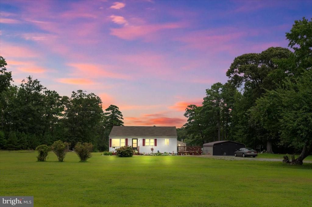 141 Raintree Lane, Reedville, VA 22539 Main Photo