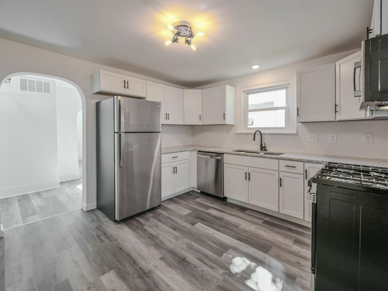 344 E Market Street, Urbana, OH 43078 Photo 14