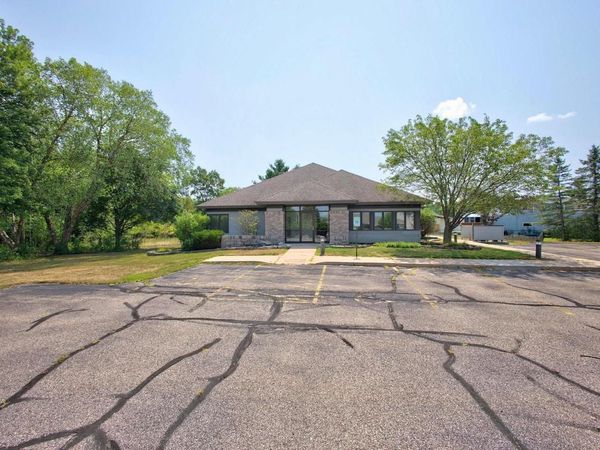 1220 PARKWOOD DRIVE, Wisconsin Rapids, WI 54494