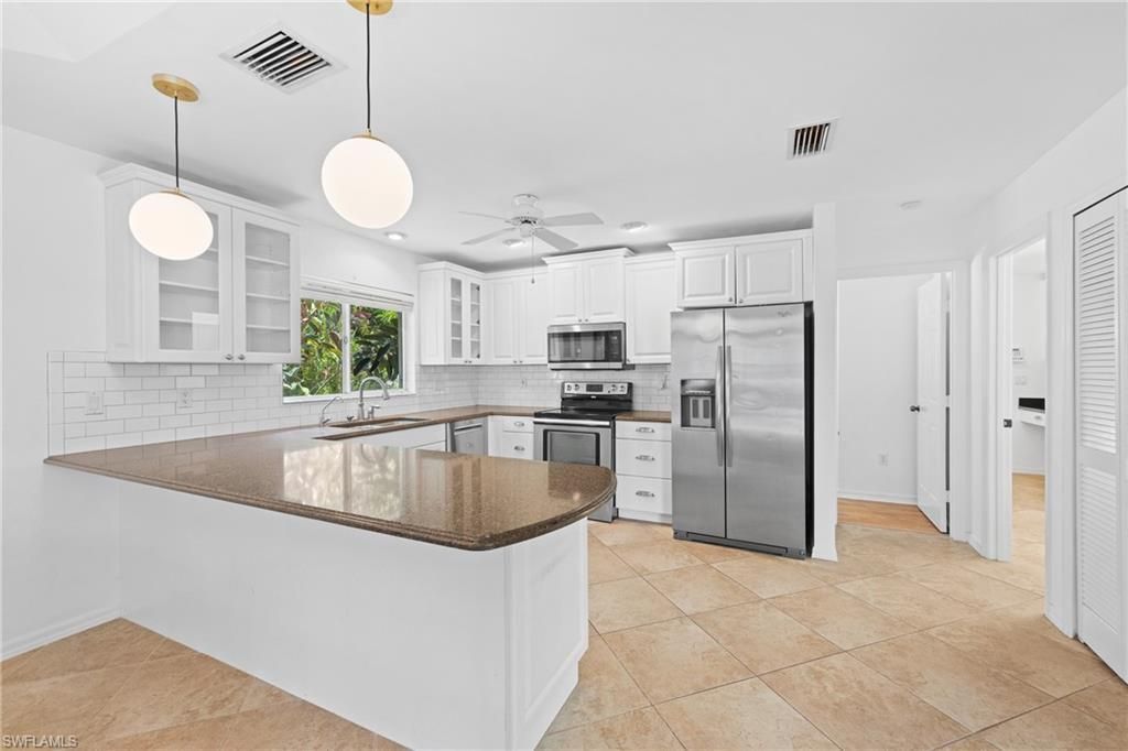 6872 Fairview St, Fort Myers, FL 33966 Photo
