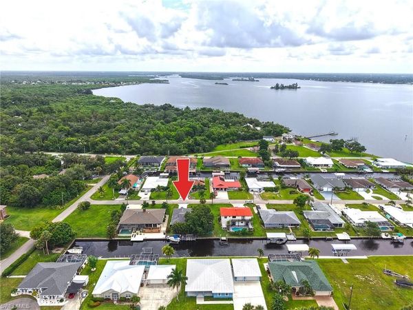 7228 Reymoor DR , NORTH FORT MYERS, FL 33917