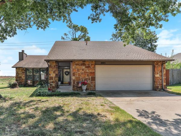 2005 N 30th Street , Broken Arrow, OK 74014
