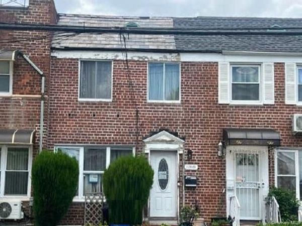 229 05 141st Avenue , Laurelton, NY 11413