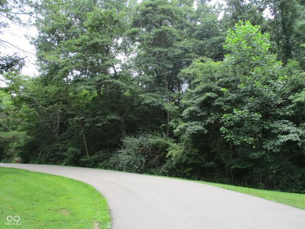 00 Holiday South Drive , Crawfordsville, IN 47933