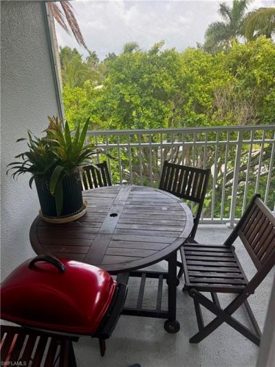1021 3rd St S, Unit 302, Naples, FL 34102 Photo