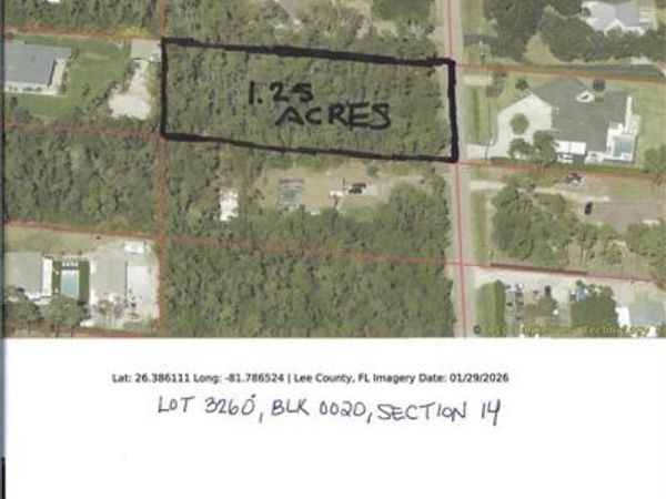 24310 Golden Eagle LN , BONITA SPRINGS, FL 34135