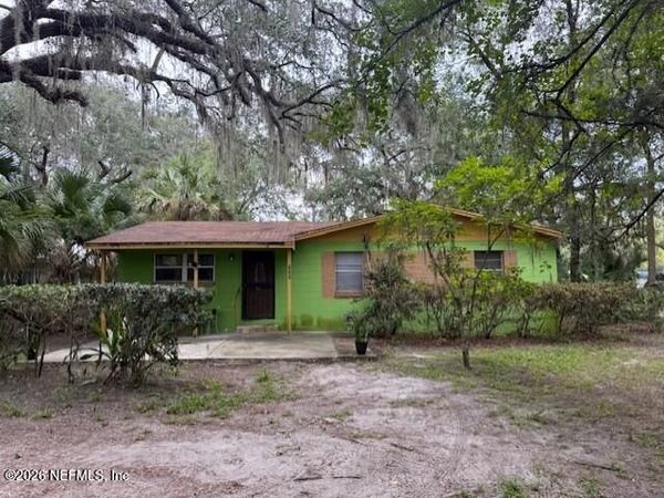 729 NE WALDO Road, Gainesville, FL 32641