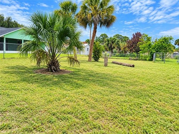 1036 8th Street SW, Vero Beach, FL 32962