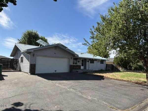 5463 Eastwood Drive, Klamath Falls, OR 97603