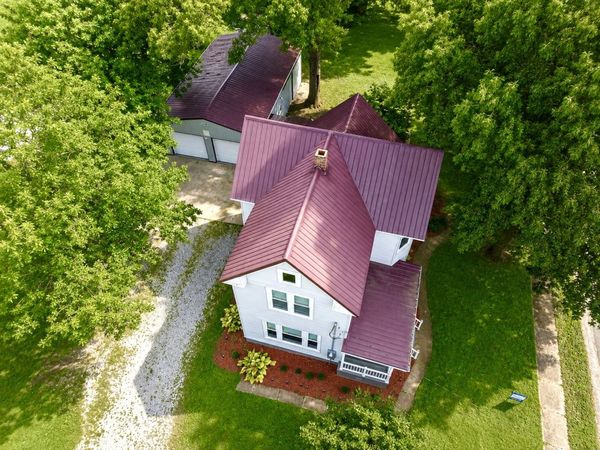 502 Vincennes Avenue, Flora, IL 62839