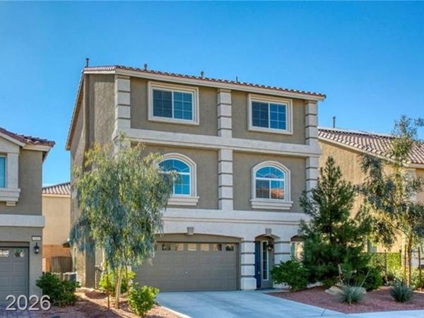 5371 Kennedy Hill Avenue, Las Vegas, NV 89139