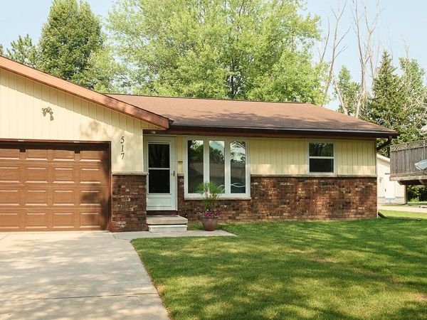 517 KELLY JO DRIVE, Green Bay, WI 54303