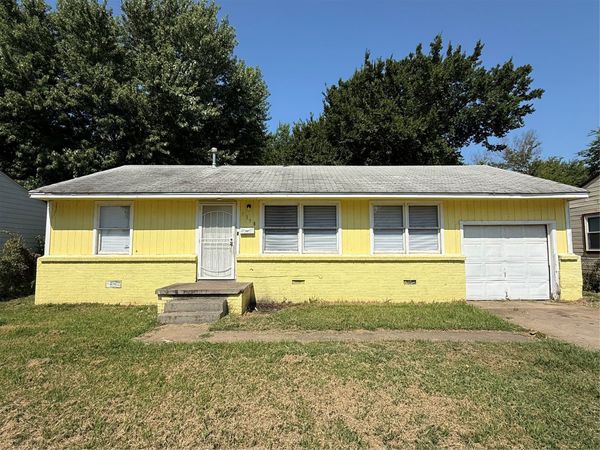 3158 N Lansing Place , Tulsa, OK 74106