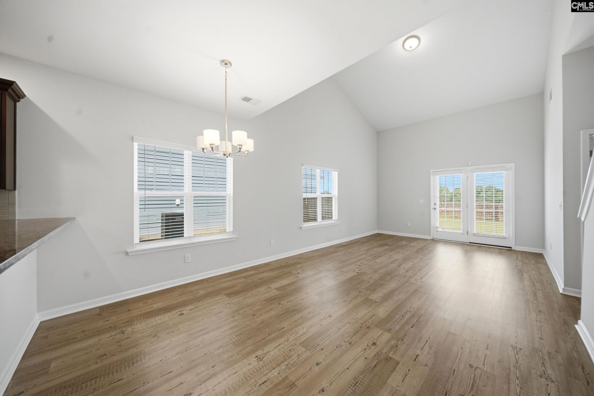 1228 Independence Drive  Photo 13