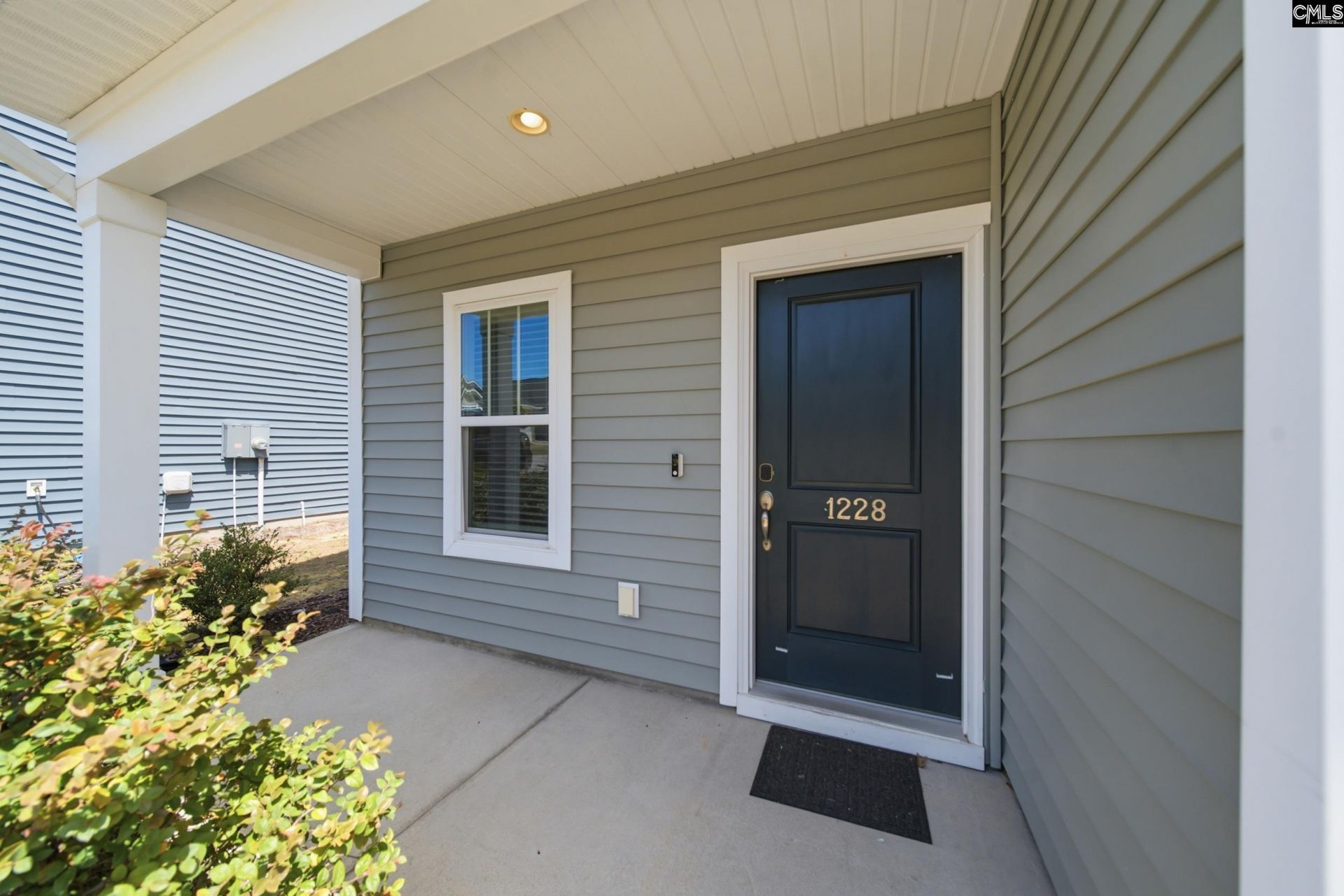 1228 Independence Drive  Photo 4
