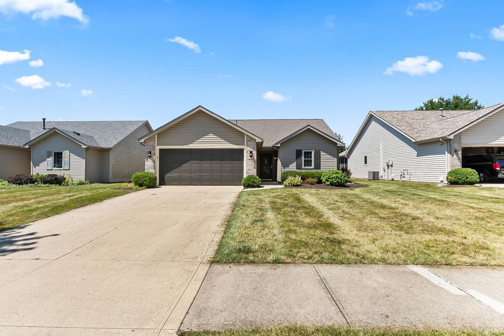 5227 Willman Lane, Fort Wayne, IN 46835 Main Photo