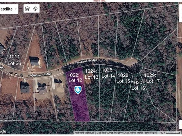 1022 Queens Bridge Way , Griffin, GA 30223