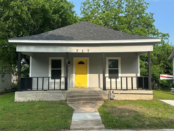717 N Alabama Avenue , Okmulgee, OK 74447
