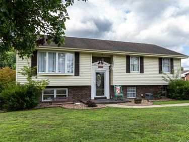 1492 S Calumet, Worthington, KY 41183