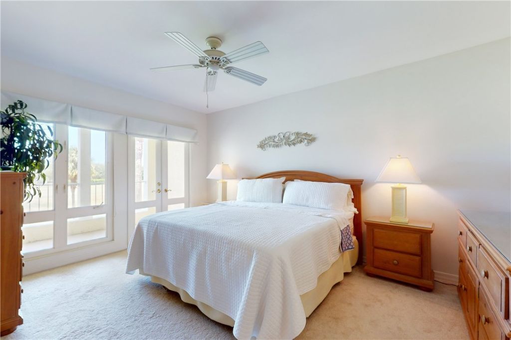 5030 Harmony Circle, Unit 204, Vero Beach, FL 32967 Photo