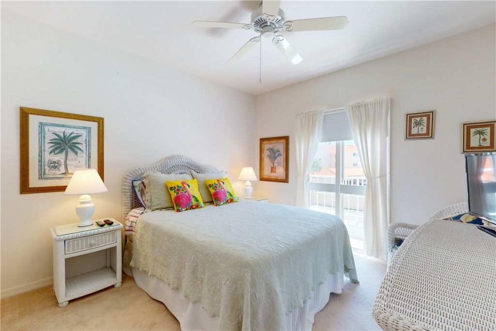 5030 Harmony Circle, Unit 204, Vero Beach, FL 32967 Photo