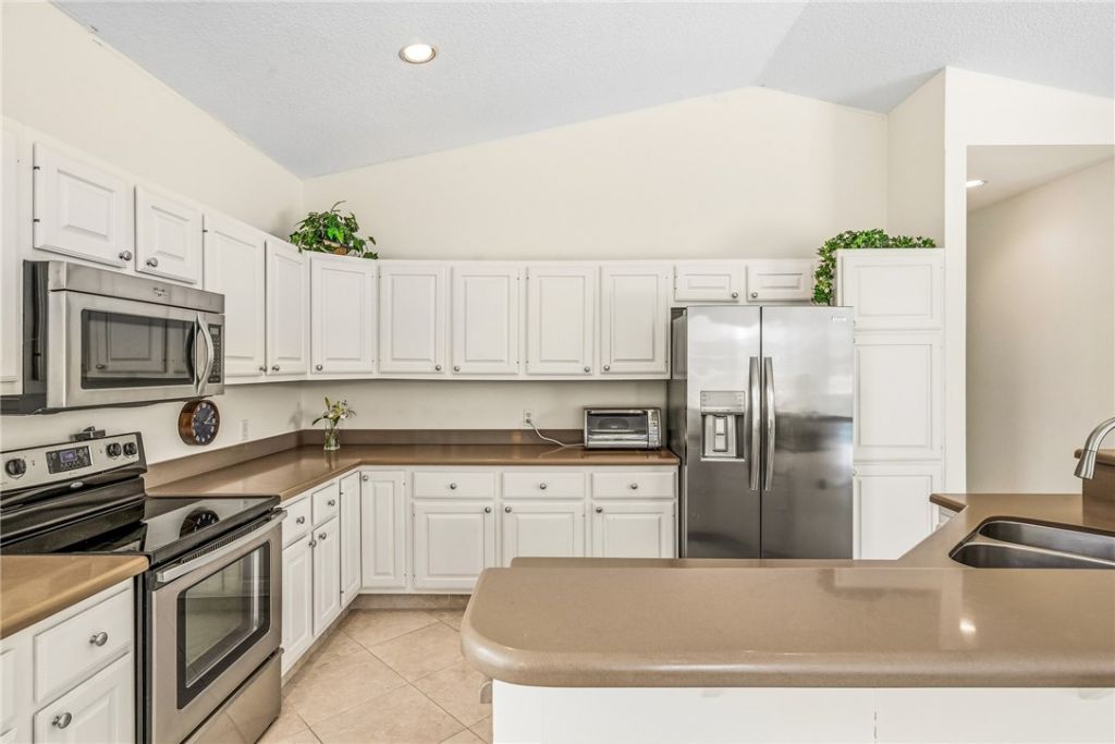 9403 Pinebark Court, Fort Pierce, FL 34951 Photo