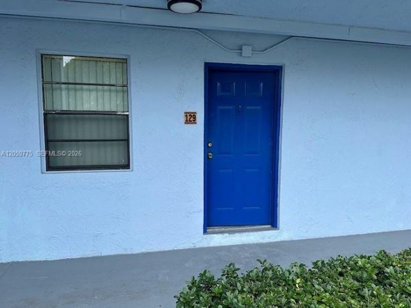 9460 Fontainebleau Blvd, Unit 129, Miami, FL 33172