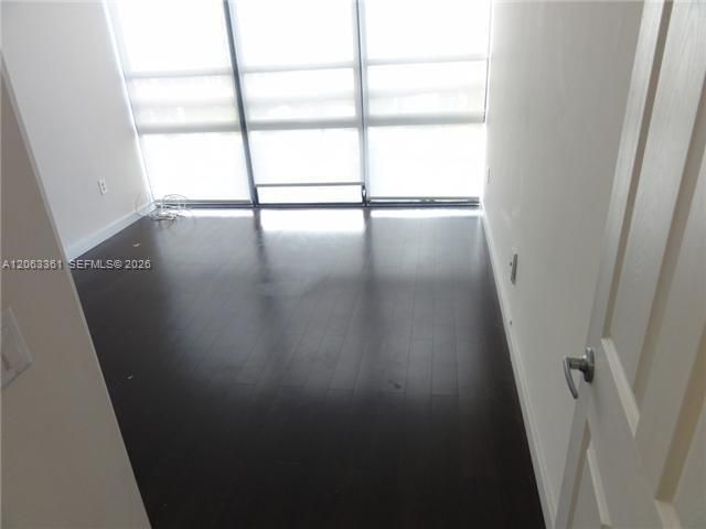 600 NE 36th St, Unit 402, Miami, FL 33137 Photo