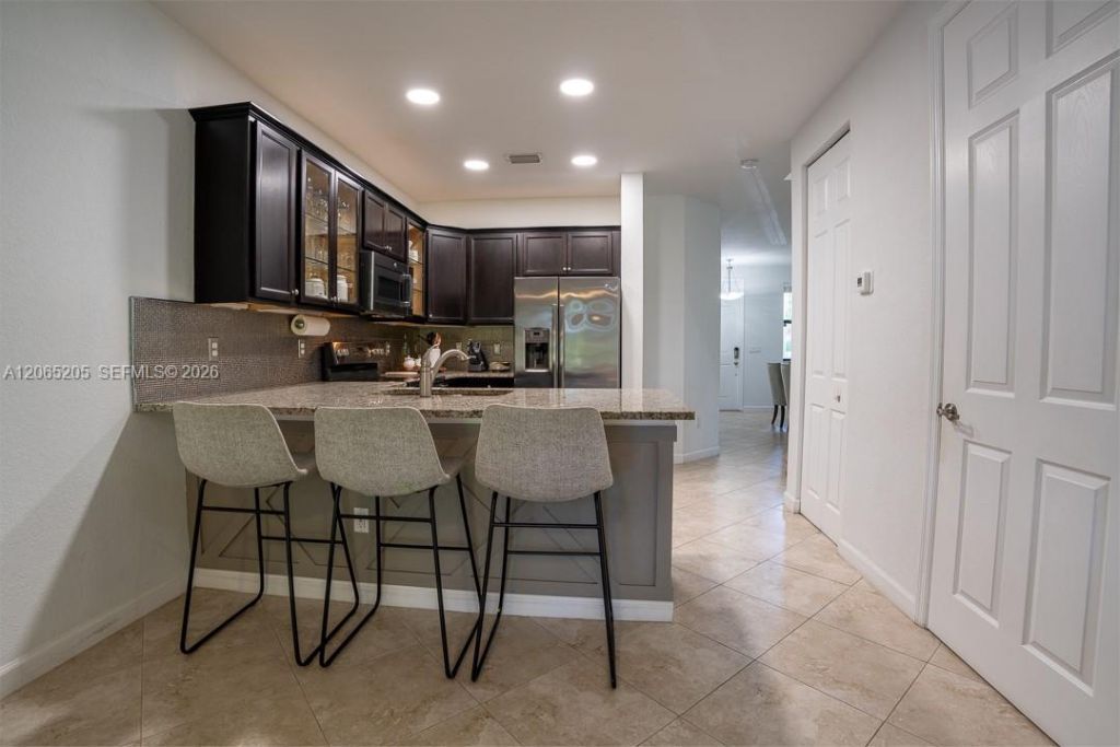 6943 Halton Park Ln, Coconut Creek, FL 33073 Photo