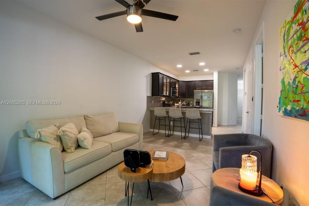 6943 Halton Park Ln, Coconut Creek, FL 33073 Photo