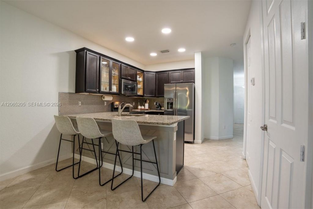 6943 Halton Park Ln, Coconut Creek, FL 33073 Photo