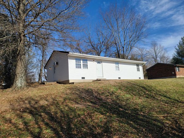 1870 Tapering Point Road, Glencoe, KY 41046