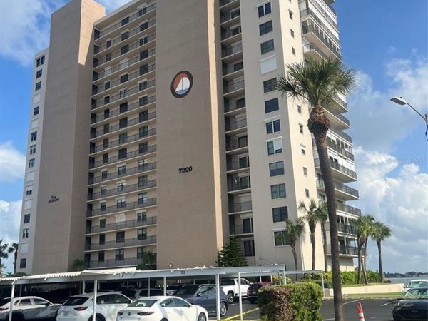 7300 SUN ISLAND DRIVE S, Unit 702, SOUTH PASADENA, FL 33707