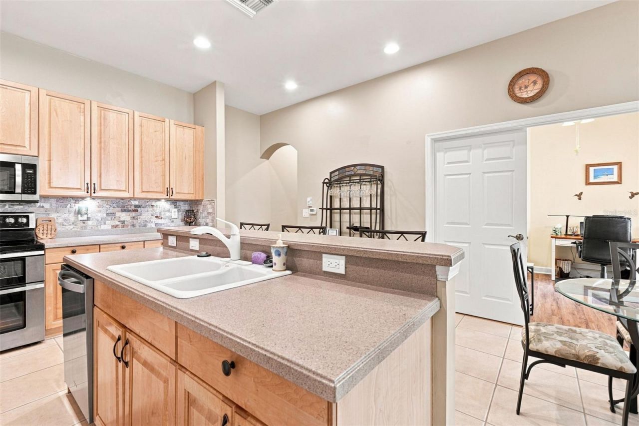 13921 Bently Circle, Fort Myers, FL 33912 Photo