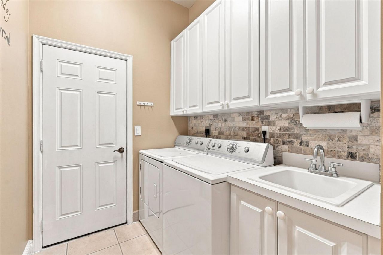 13921 Bently Circle, Fort Myers, FL 33912 Photo