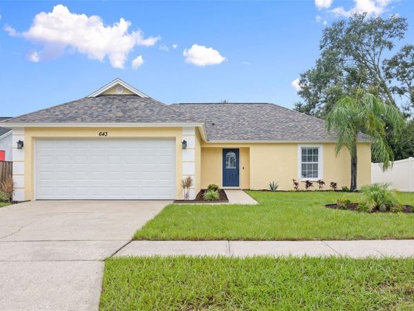 643 LAKEMONT DR , BRANDON, FL 33510
