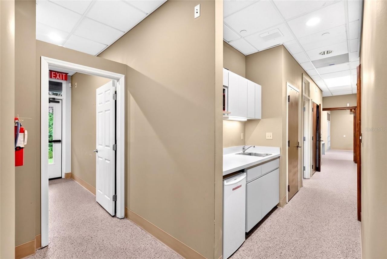 268 S Suncoast Boulevard, Crystal River, FL 34429 Photo