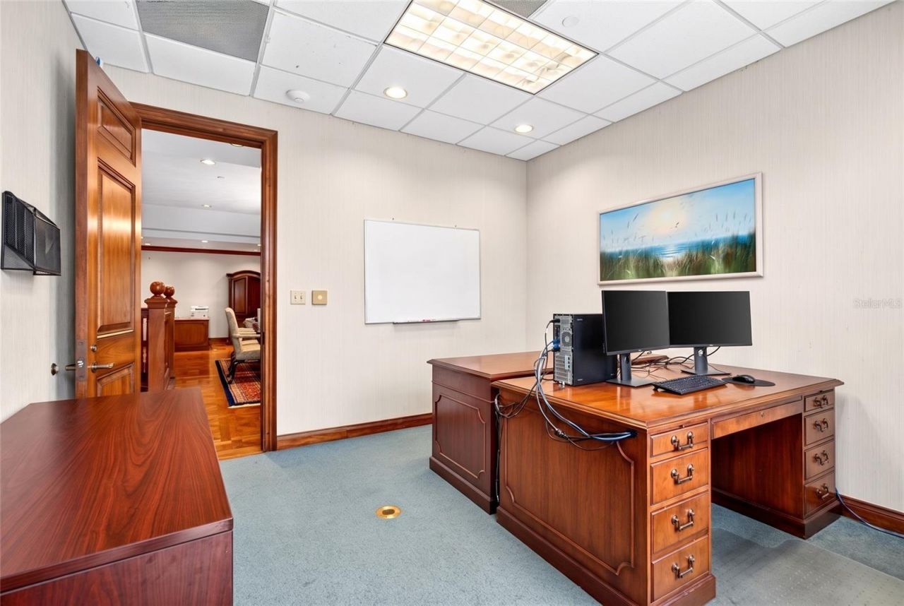 268 S Suncoast Boulevard, Crystal River, FL 34429 Photo