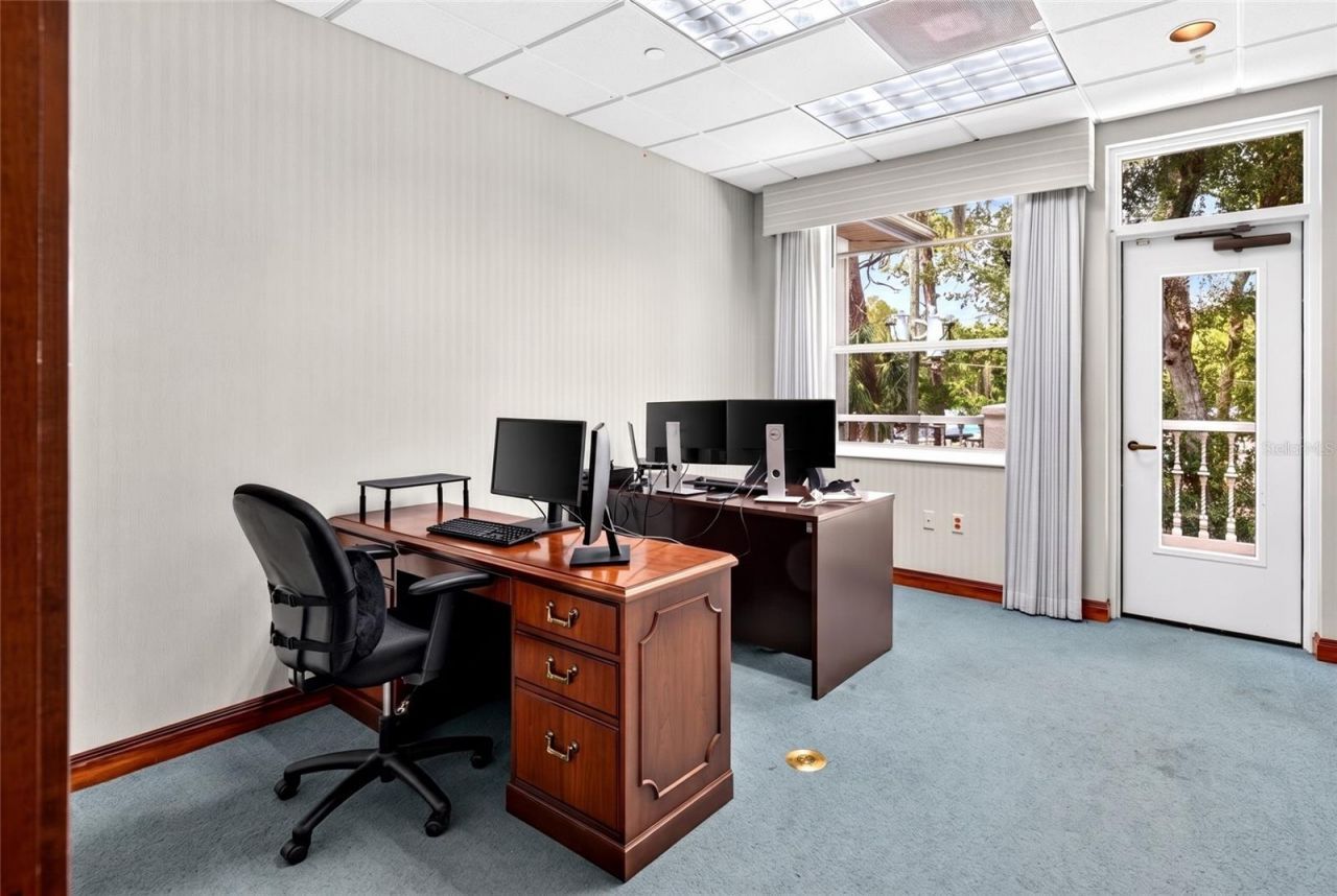 268 S Suncoast Boulevard, Crystal River, FL 34429 Photo