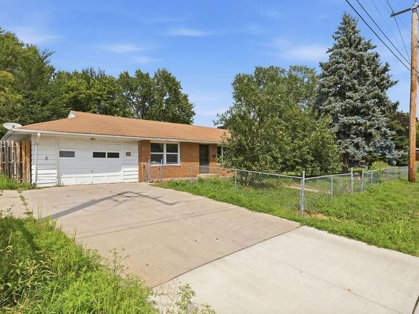 961 37th Avenue NE, Columbia Heights, MN 55421