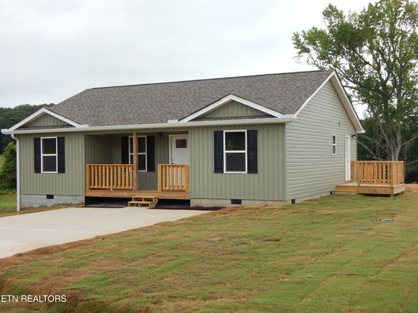 147 County Road 537 , Etowah, TN 37331