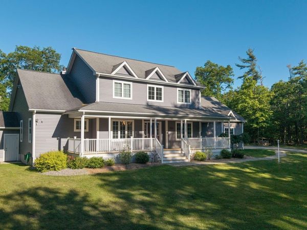 33 Cranberry Lane, Saugerties, NY 12477